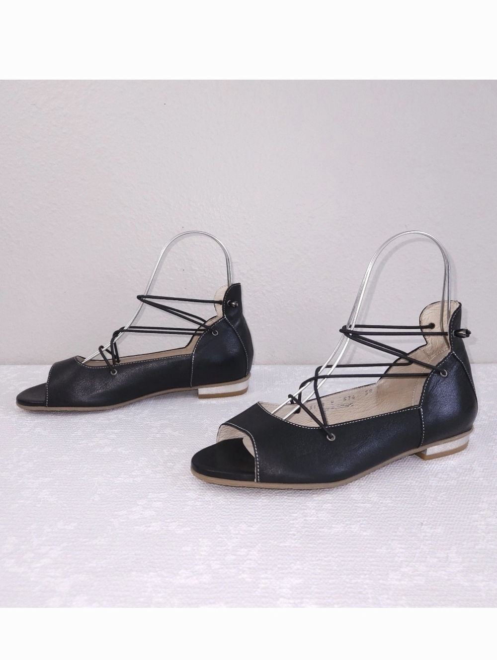 New! FIDJI Gladiator Sandals EU 38 Black Leather Strappy Flats Anthropologie